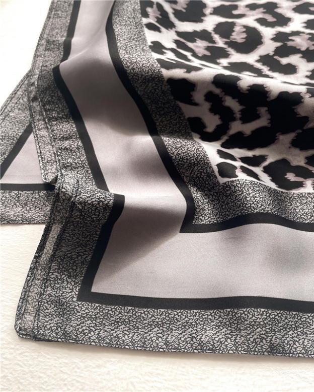 Leopard Print Multipurpose Scarf-Curvy-Faja