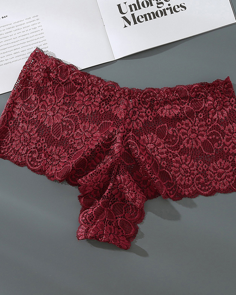 Lace Hip-Lifting Cotton Antibacterial Crotch Briefs