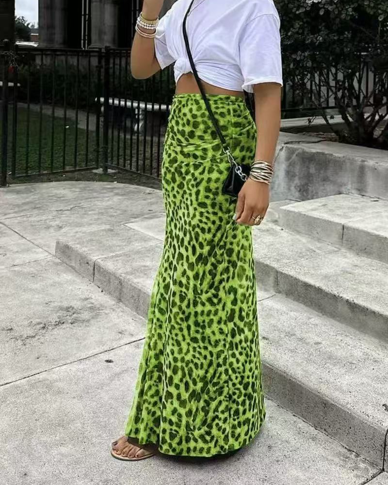 Leopard Print High-Waisted Midi Skirt