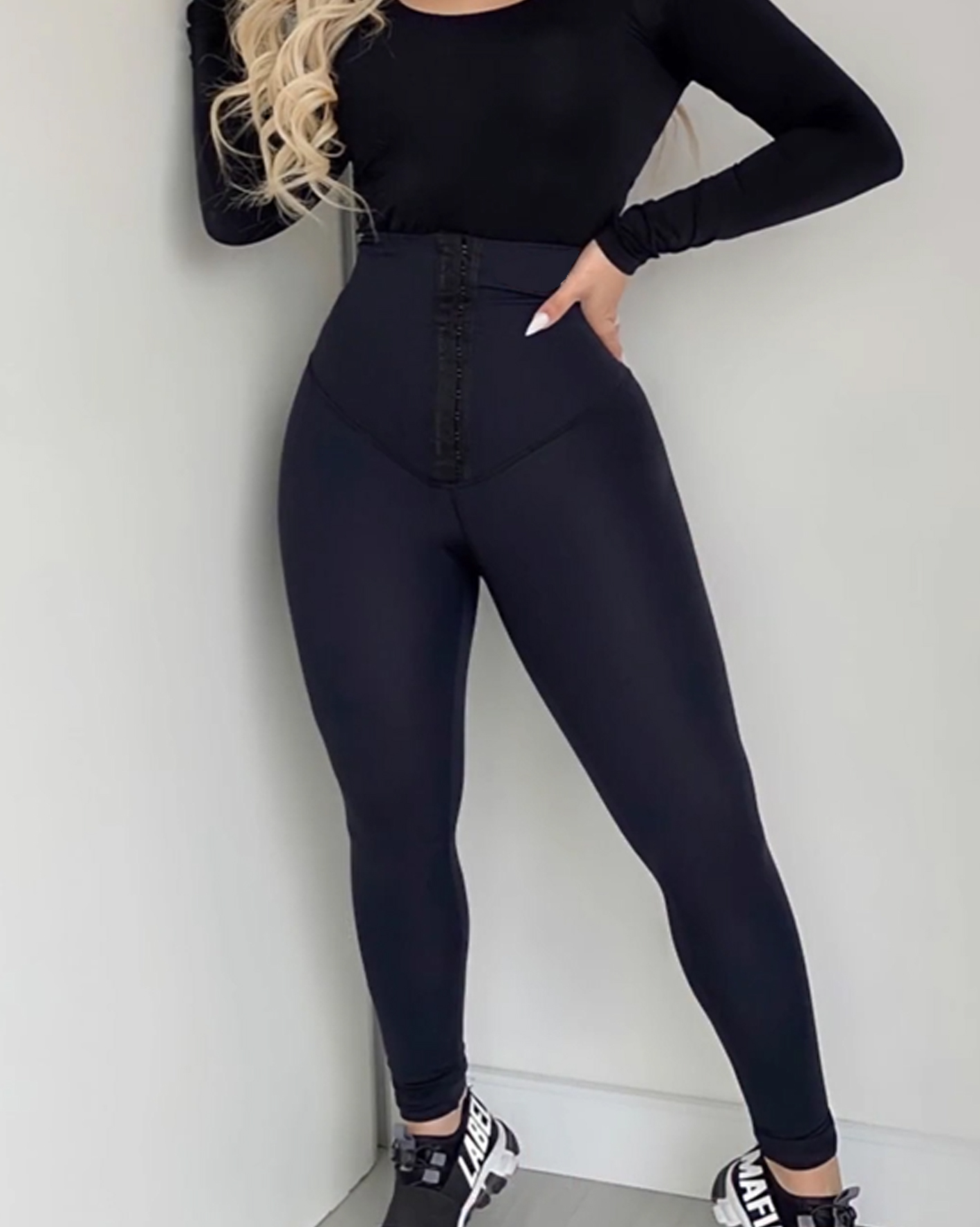 High-Waisted Tummy-Controlling Buttoned Shaping Trousers