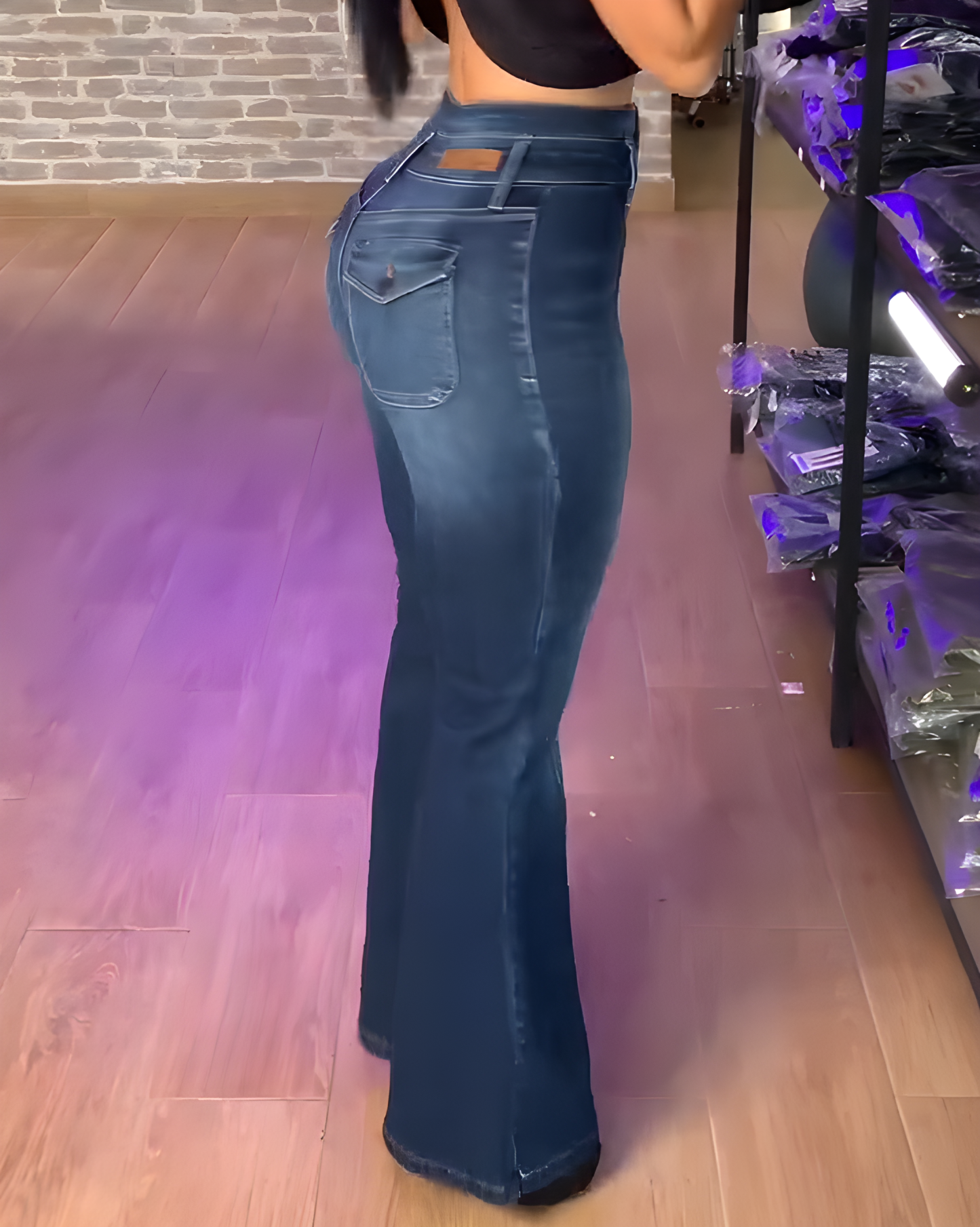 High-Rise Slim-Fit Skinny Flared Jeans（Pre-Sale）