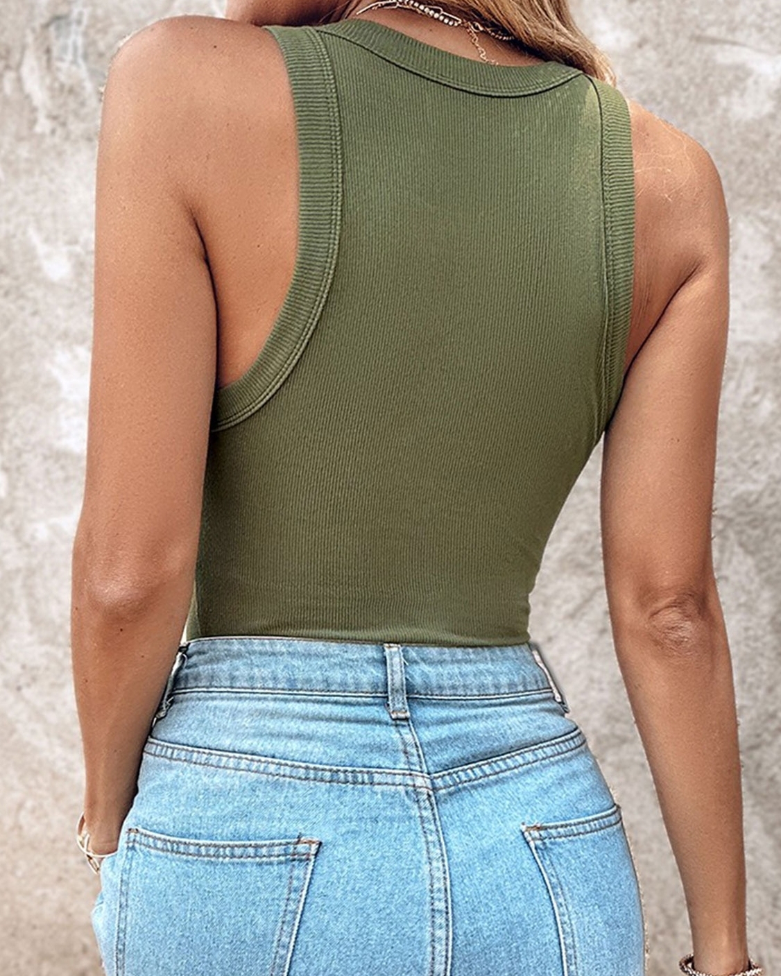 Round Neck Built-in Bra Ribbed Tank Top