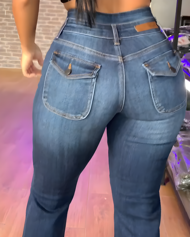 High-Rise Slim-Fit Skinny Flared Jeans（Pre-Sale）