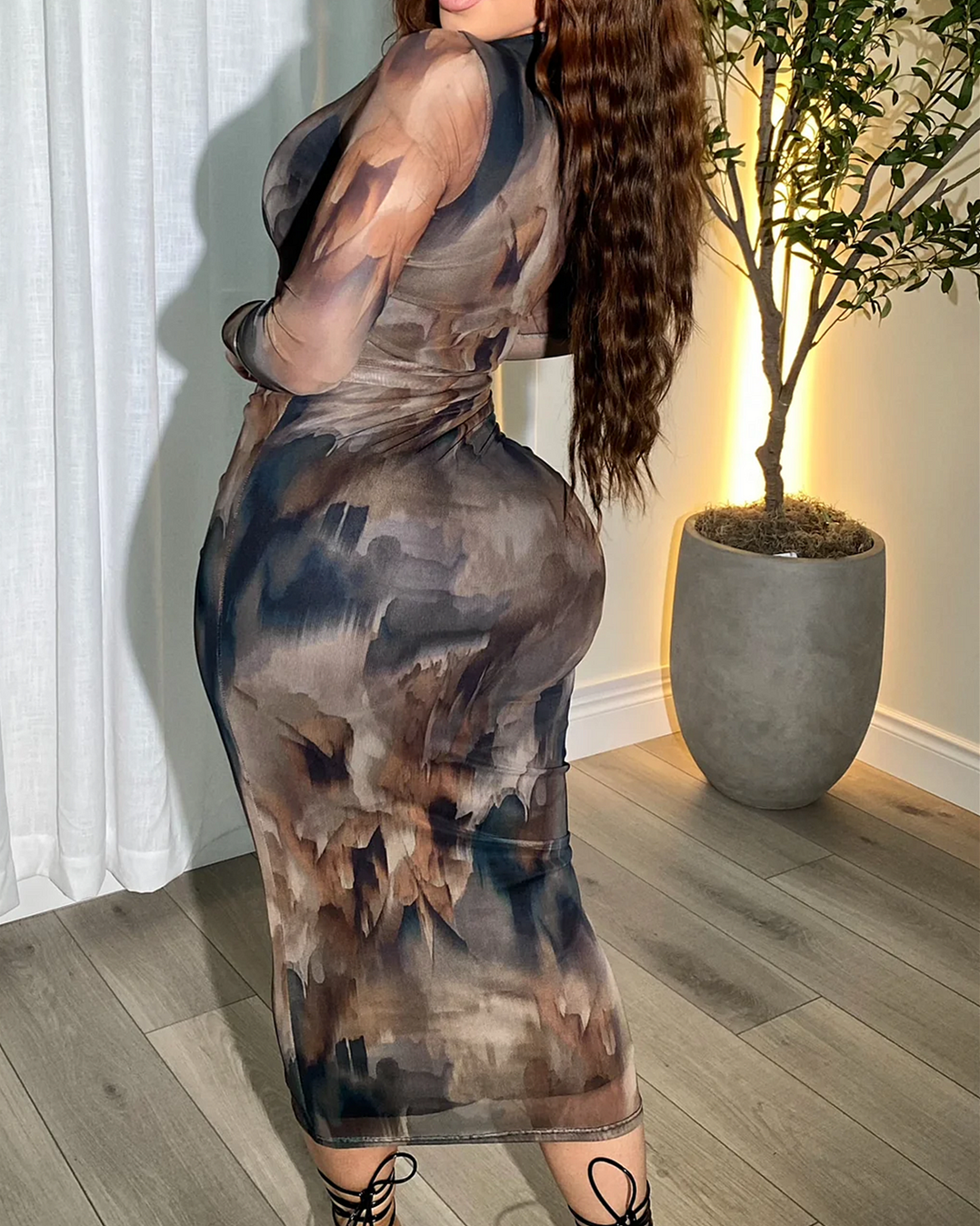 Elegant Long Sleeved Mesh Dress（Pre-Sale）