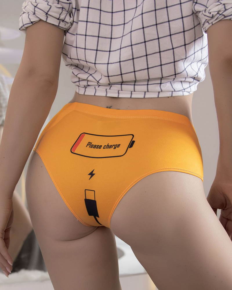 Hip-Covering Printed Briefs-Curvy-Faja