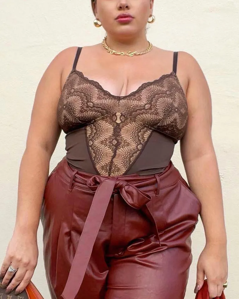 Sculpting Lace Shapewear Bodysuit-Curvy-Faja