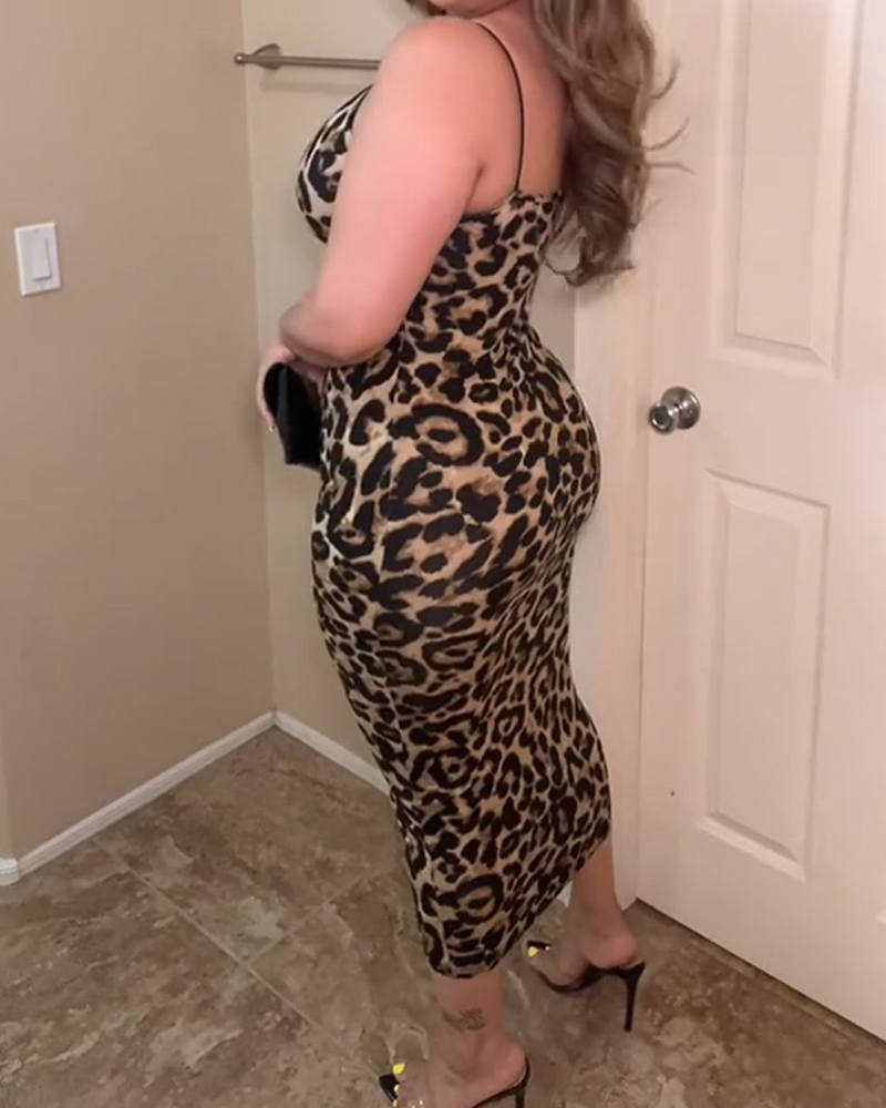 Fashionable And Sexy V-Neck Backless Printed Dress-Curvy-Faja