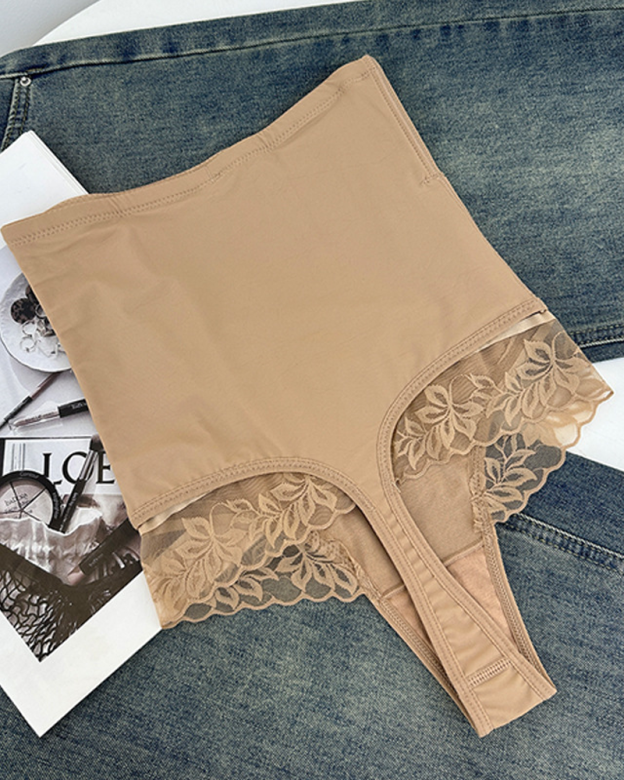 High-Waisted Lace Panties-Curvy-Faja
