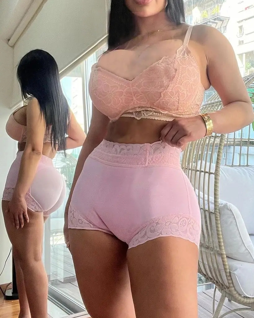 High Waist Seamless Butt Lifting Shorts-Curvy-Faja