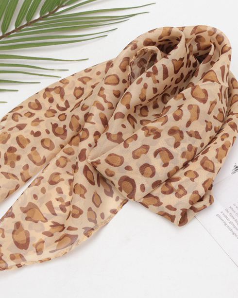 Fashionable Leopard Print Chiffon Square Scarf-Curvy-Faja