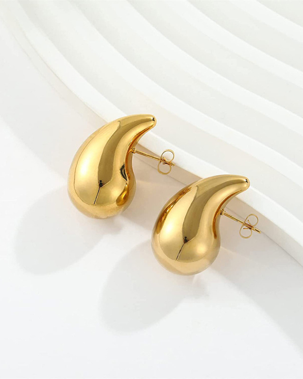 Metal Drop Earrings-Curvy-Faja