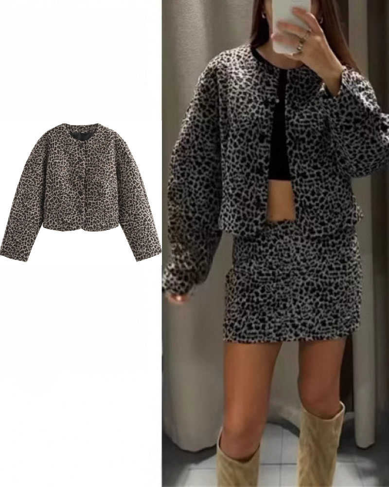 Stylish Leopard Print Crew Neck Long Sleeved Jacket