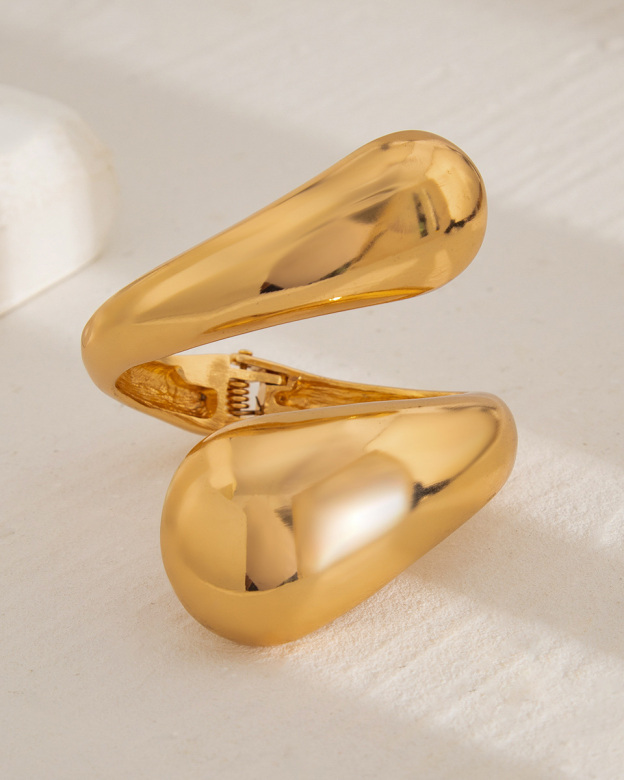 Metal Glossy Bracelet-Curvy-Faja