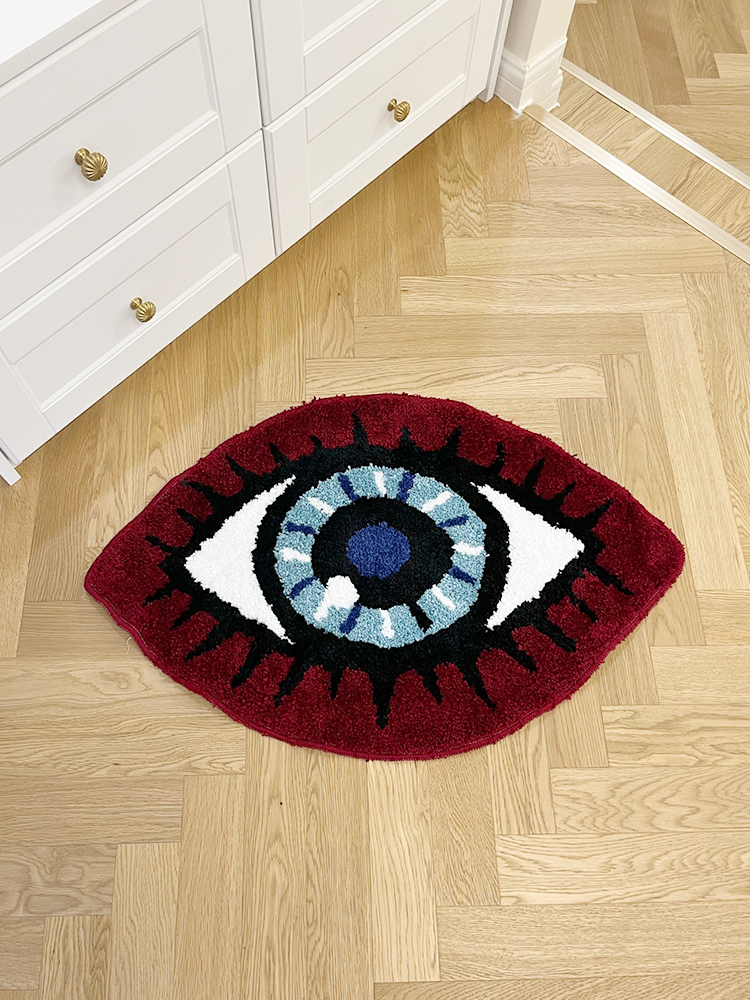 Red Eye Tufted Rug Special Style Carpet Cute Design Non-Slip Bedside Area Rug Floor Mat Room Fun Rugs Aesthetic Home Soft Tufted