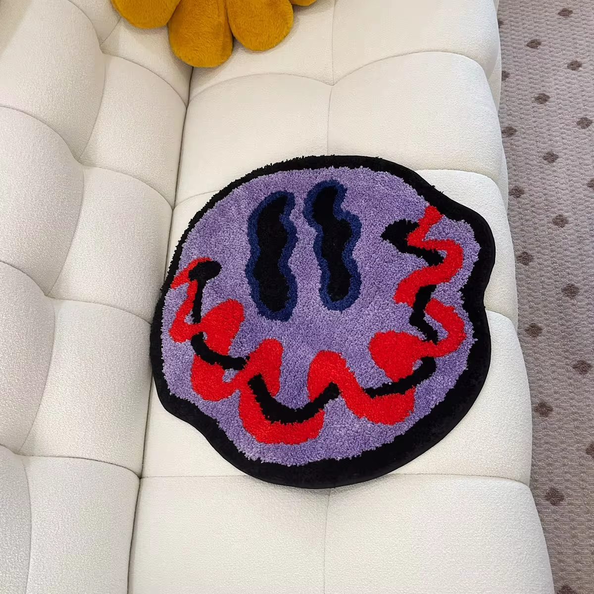 LAKEA Tufted Trippy Smiling Face Rug Handmade Carpet Custom Rug for Home Decoration or Gift 100% Tufted