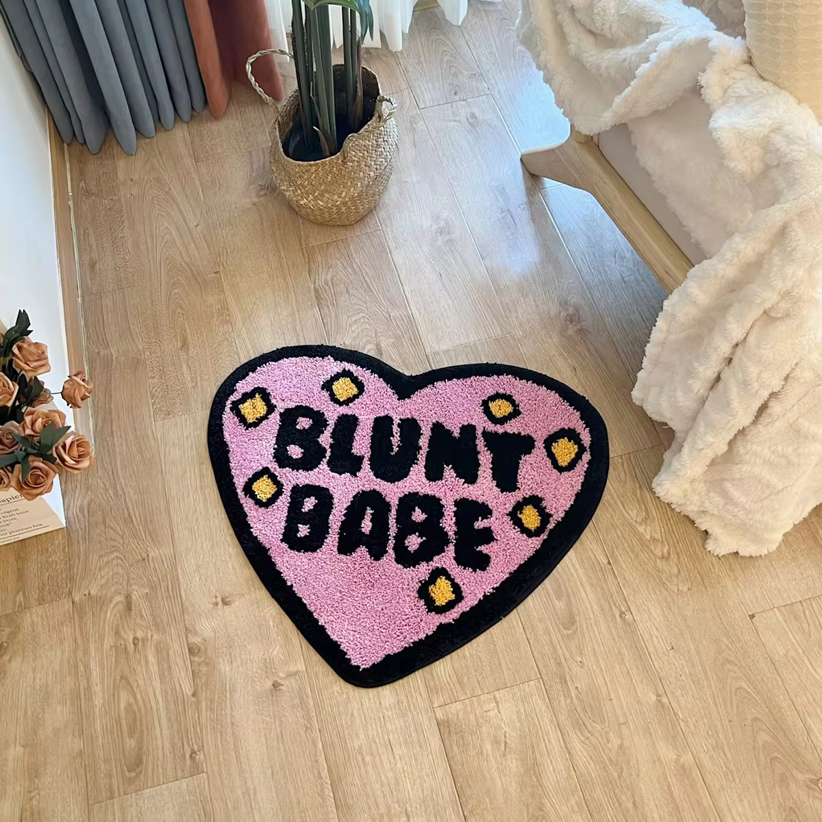 LAKEA Blunt Babe Tufting Rug 100% Handmade Pink Heart Shape Tufted Rug Bathmat Bedroom Carpet Cloakroom Mat Floor Pad Home Decor