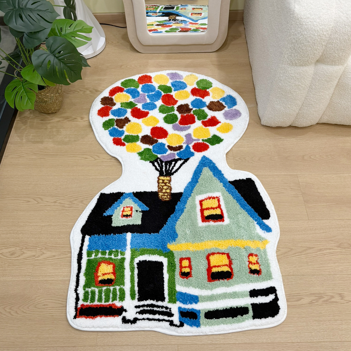 Colorful Balloon House Tufted Area Rug Bedroom Mat Simple Aesthetic Kawaii Housewarming Gift Handmade Non-Slip Decorative Rug