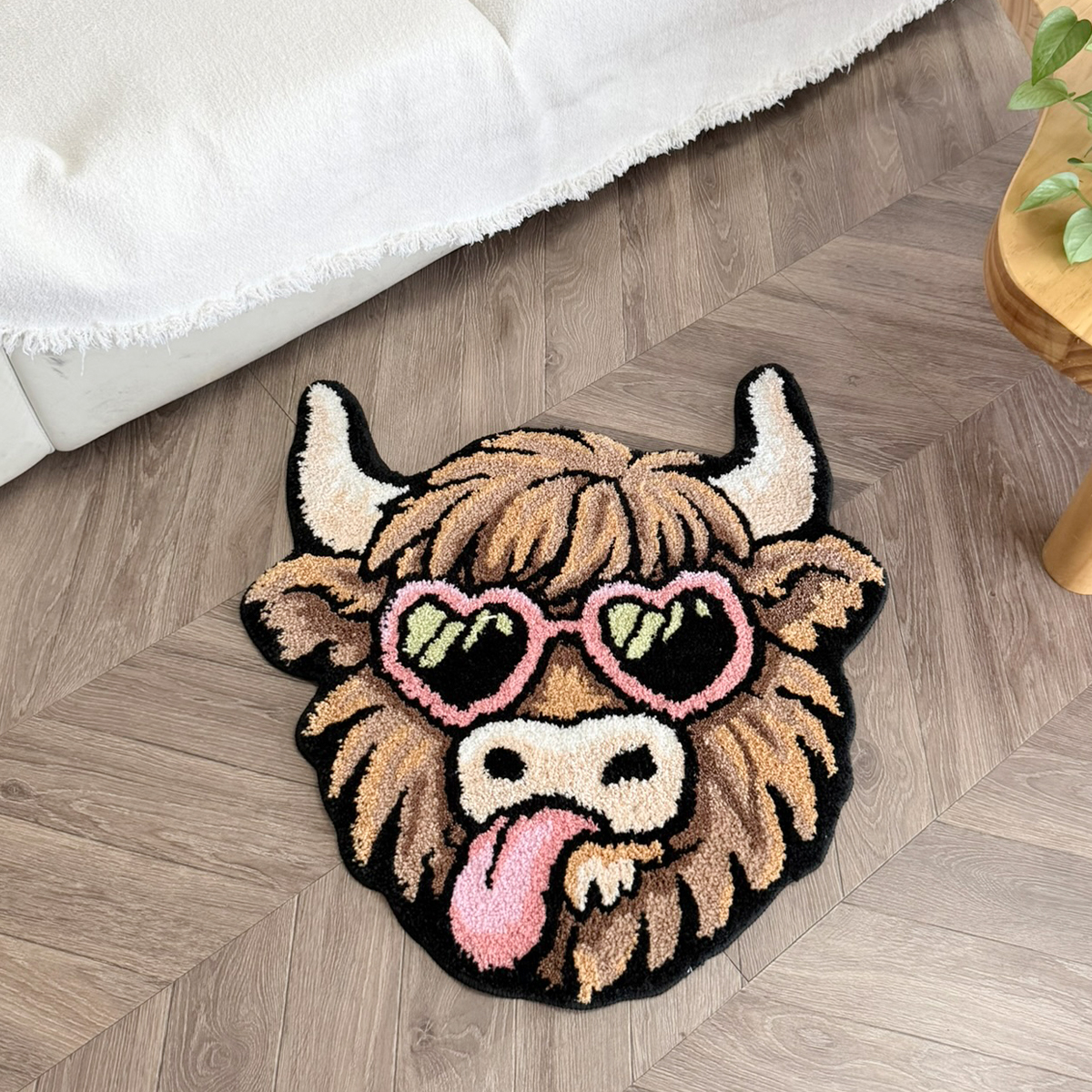 Highland Cow Tufted Rug With Heart Sunglasses, Cute Tongue Out Shaggy Animal Shaped Floor Mat, Non Slip Absorbent Bathroom Rug For Bedroom Home Decor