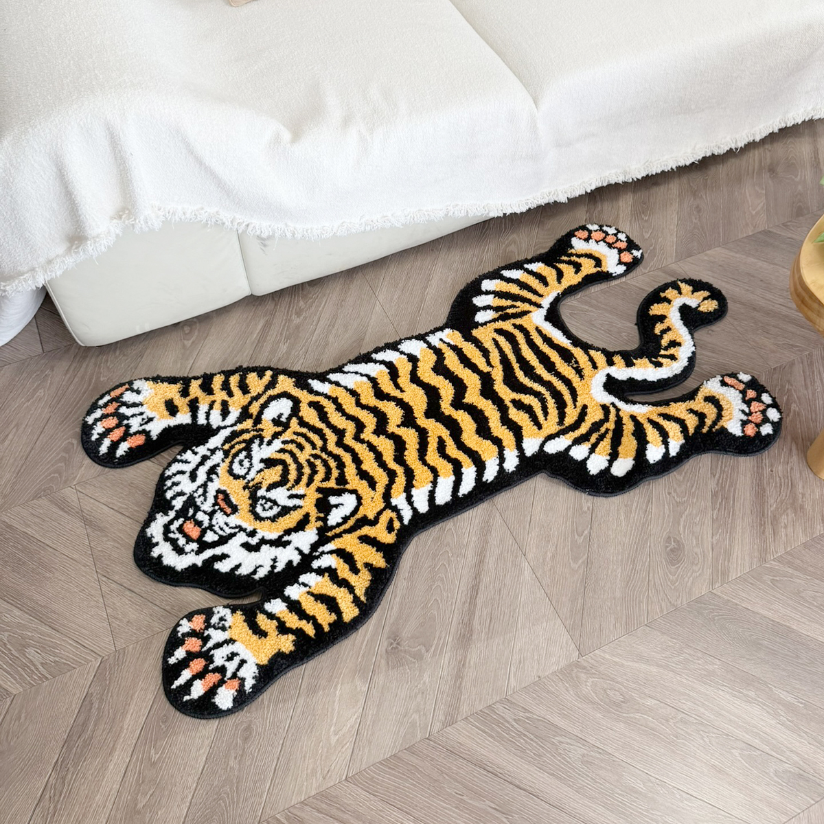 [Copy]Highland Cow Tufted Rug With Heart Sunglasses, Cute Tongue Out Shaggy Animal Shaped Floor Mat, Non Slip Absorbent Bathroom Rug For Bedroom Home Decor