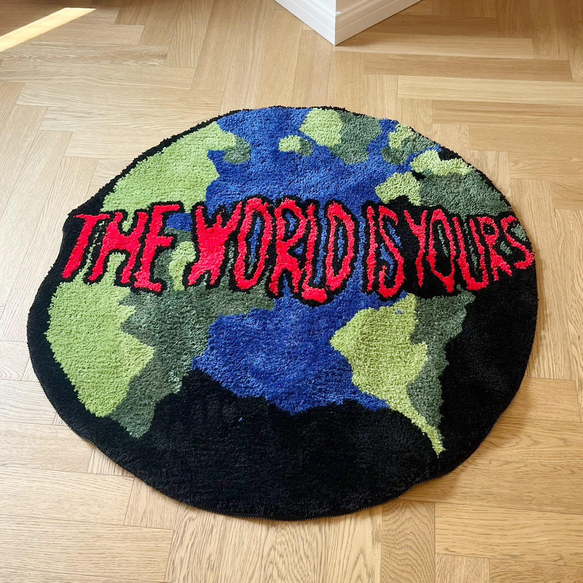 LAKEA Your World