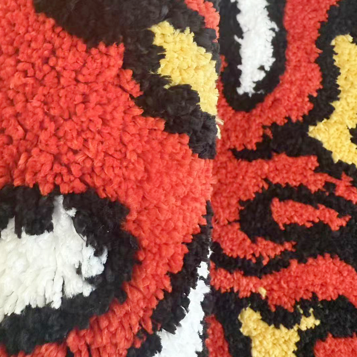 Abstract Flame Butterfly Tufting Rug Antislip Carpet Mini Bathroom Mat for Girl Teen‘s Room Carpet House Decoration Bedside Rug