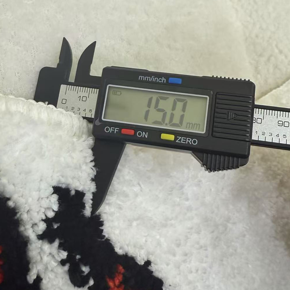 Abstract Flame Butterfly Tufting Rug Antislip Carpet Mini Bathroom Mat for Girl Teen‘s Room Carpet House Decoration Bedside Rug