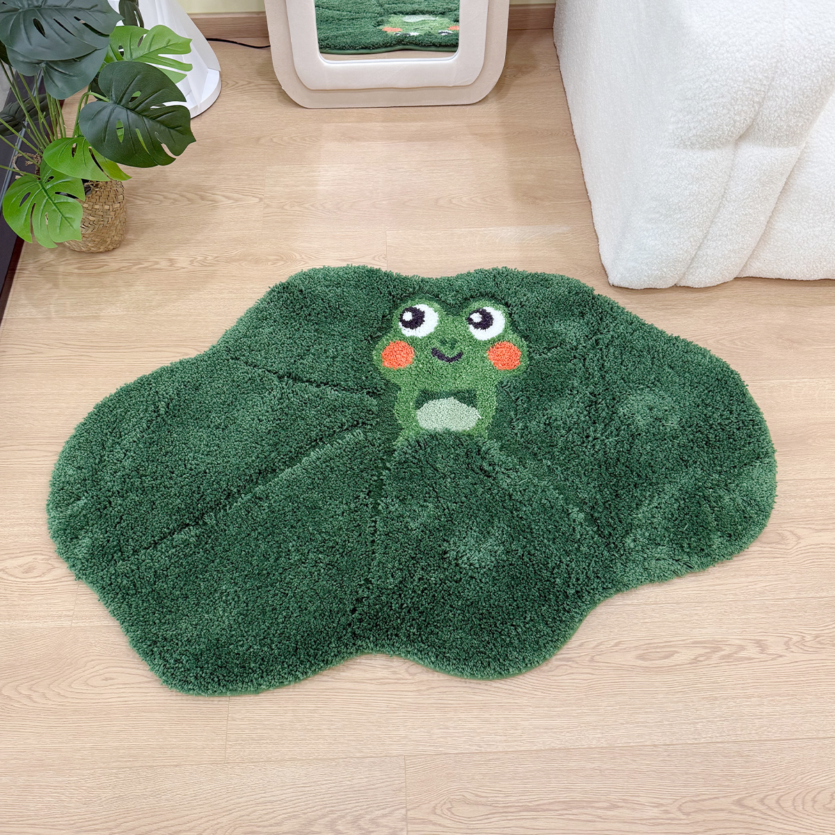 Cartoon Green Frog Flocking Rug Cute Fluffy Bath Door Study Dorm Mat Soft Modern Simplicity Carpet for Boy&Girl Bedroom Floor