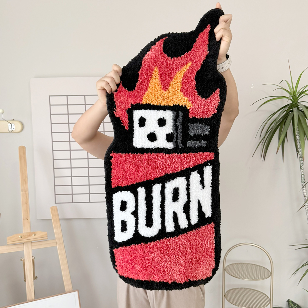 BURN Lighter Shaped Tufted Rug, Retro Flame & Dice Irregular Fluffy Floor Mat, Non Slip Absorbent Doormat for Bedroom Entryway Home Decor