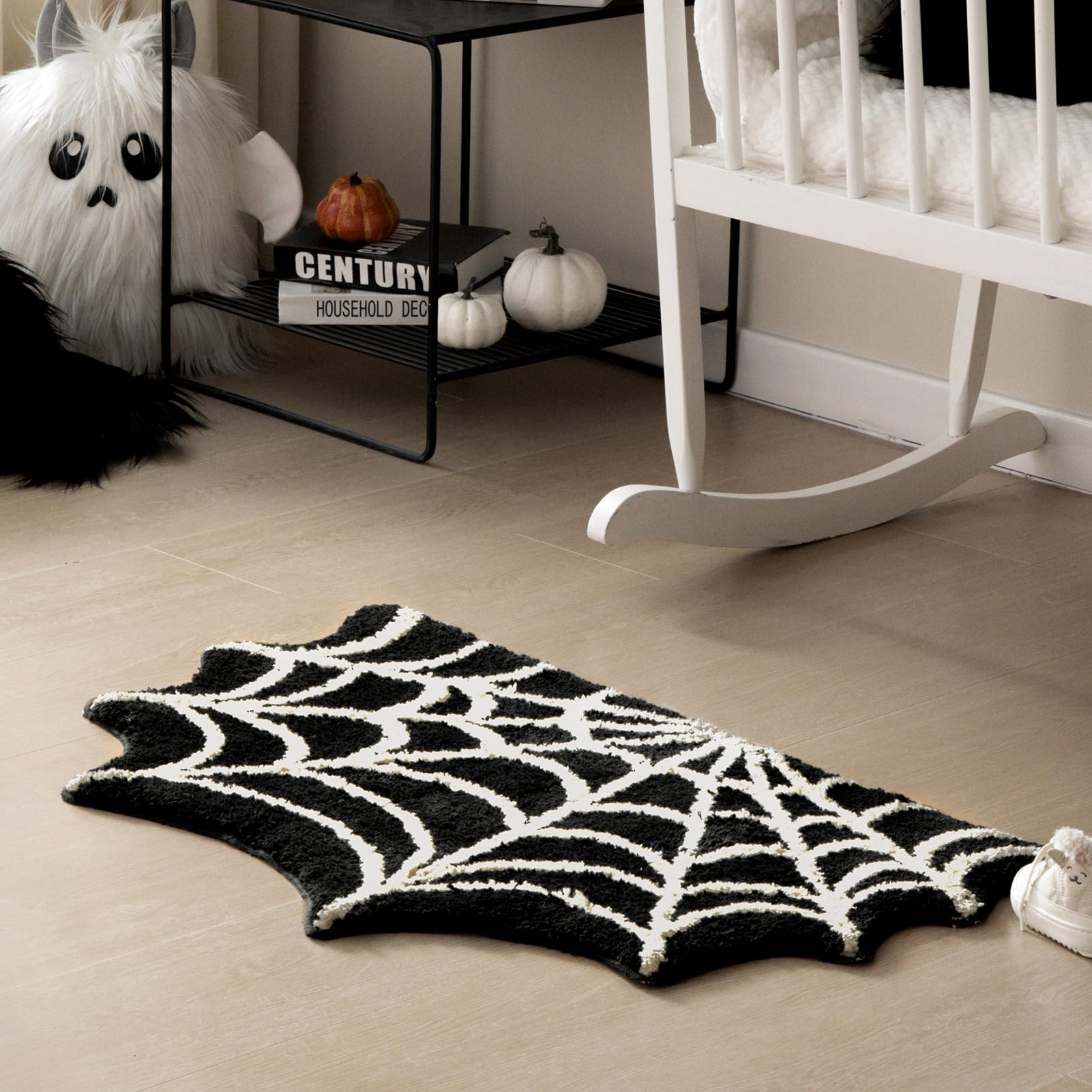 Black Spider Web Halloween Tufting Rug Funny Bathroom Decor Spooky Gothic Bath Mat Non-Slip Tufted Mat for Front Door Living