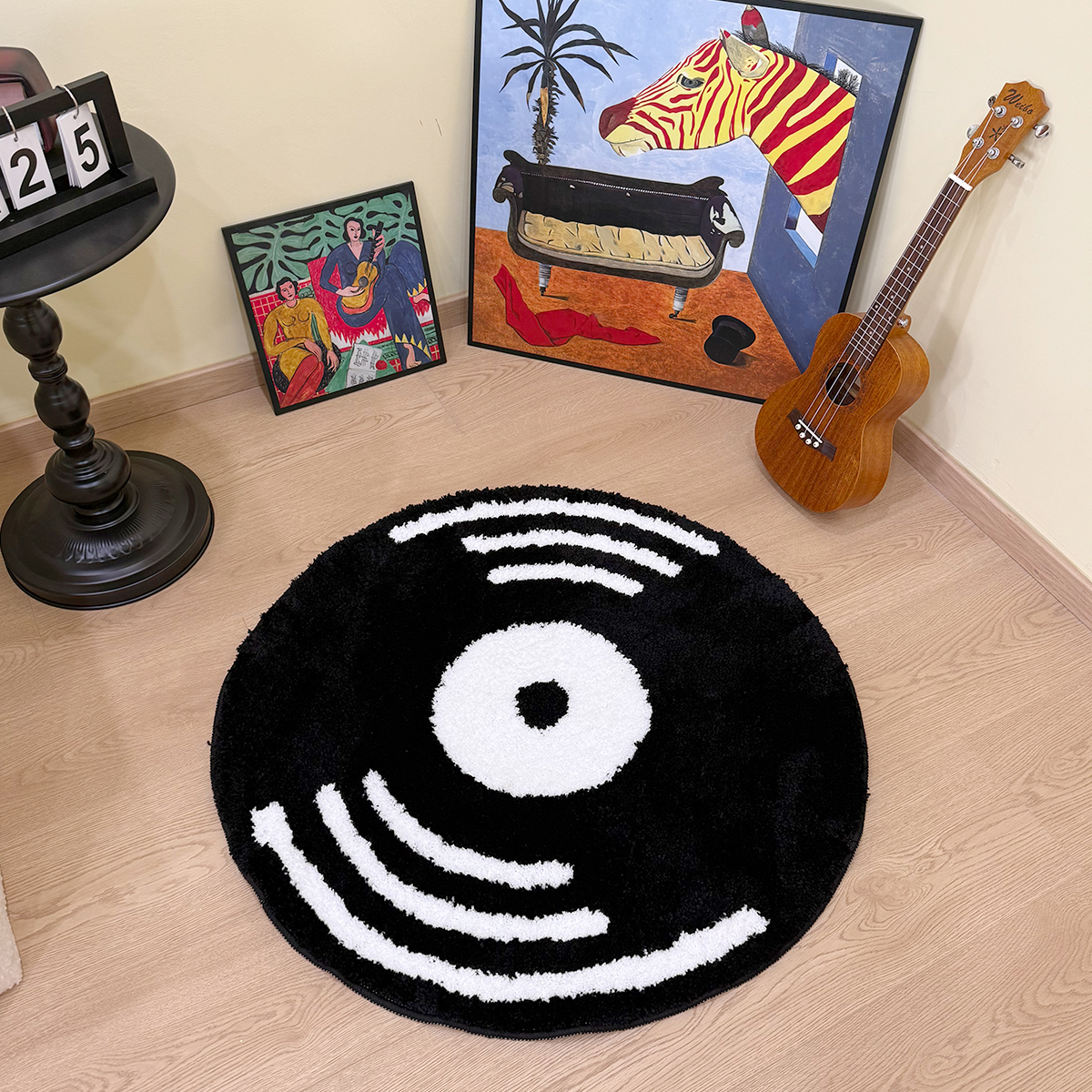 Creative Vinyl Record Tufted Rug Indoor Aesthetic Home Decoration Halloween Gifts Round Tufting Soft Rug Horror Movie Safety Mat