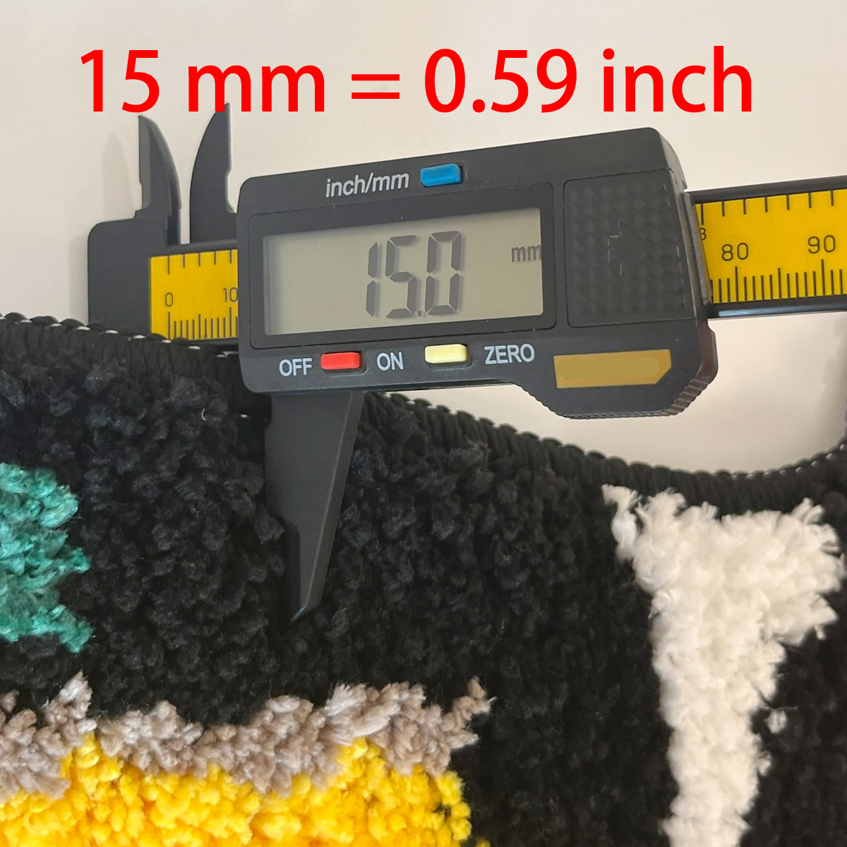 1pc Cozy Non-Slip Machine Washable Rug - Polyester Medium Pile Irregular Shape Carpet for Bedroom, Office, Entryway - Lightweight, Durable, Striped/Plaid Design - Ideal for Christmas, Halloween, Easter, Hanukkah, Thanksgiving Decor