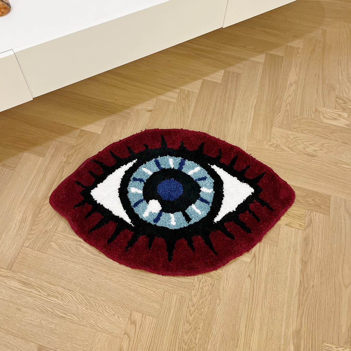 Red Eye Tufted Rug Special Style Carpet Cute Design Non-Slip Bedside Area Rug Floor Mat Room Fun Rugs Aesthetic Home Soft Tufted