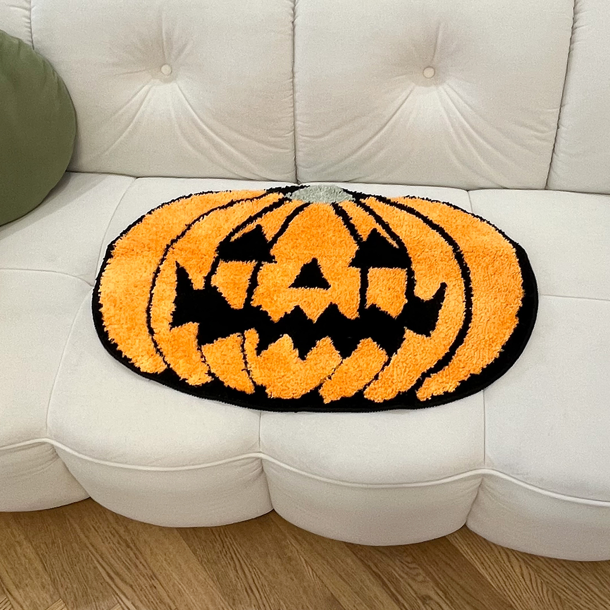 Halloween Pumpkin Tufted Rugs Bathroom Decor Non Slip Funny Cute Bath Mats For Bathroom Shower Tub Washable Absorbent Carpet