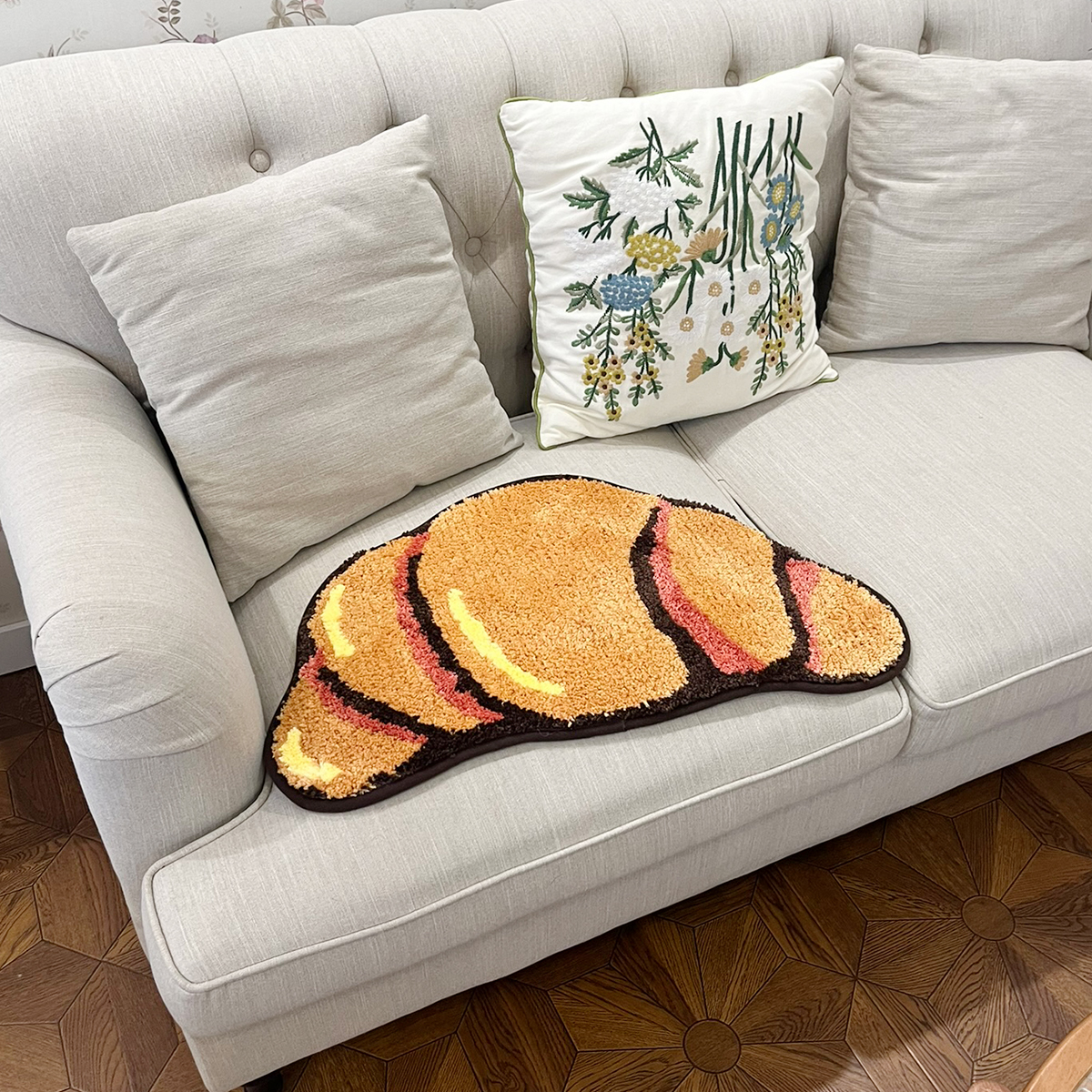LAKEA Croissant Shape Carpets for Living Bath Room Fluffy Bread Rug Home Warm Decoration Accessories Anti-Slip Floor Safety Mat