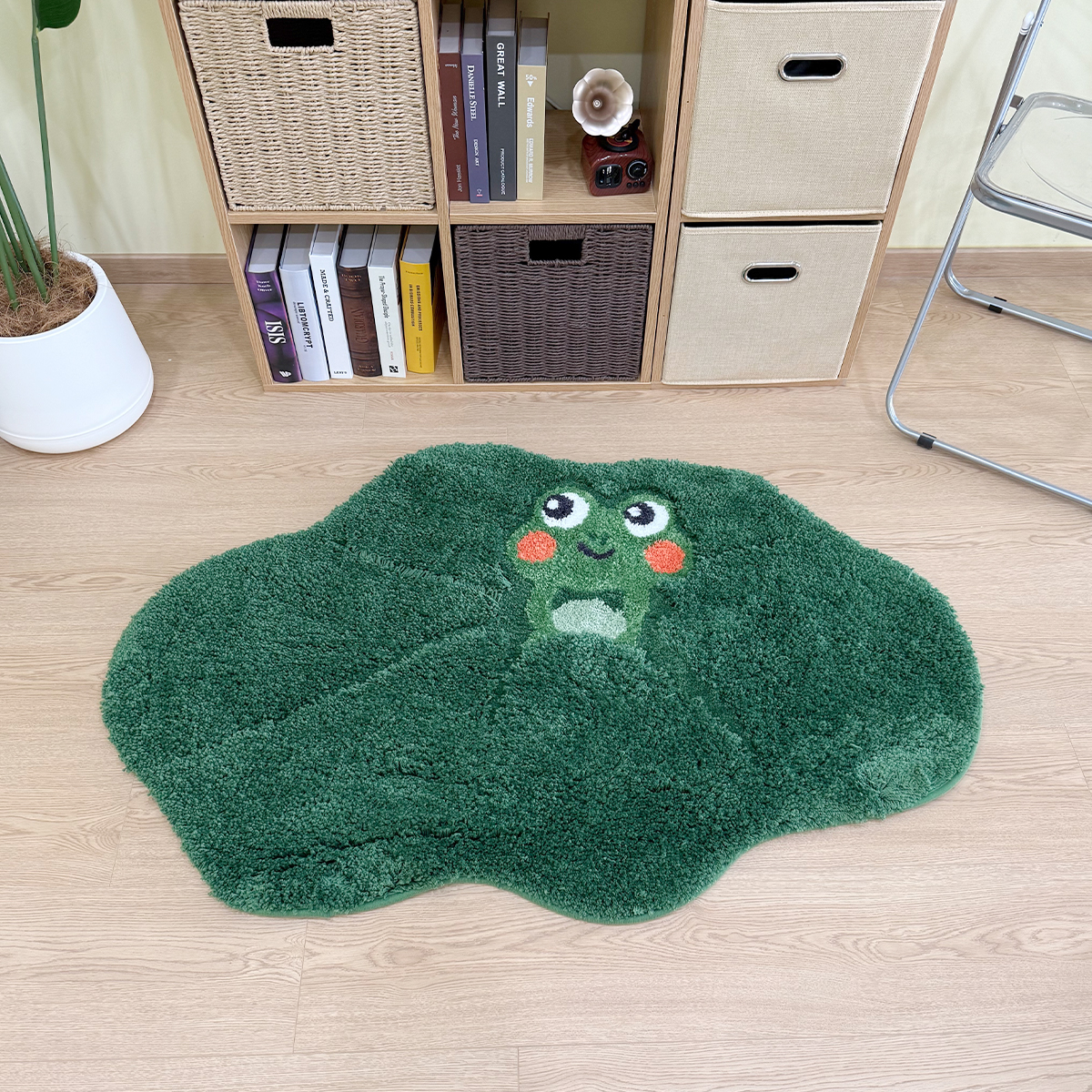 Cartoon Green Frog Flocking Rug Cute Fluffy Bath Door Study Dorm Mat Soft Modern Simplicity Carpet for Boy&Girl Bedroom Floor