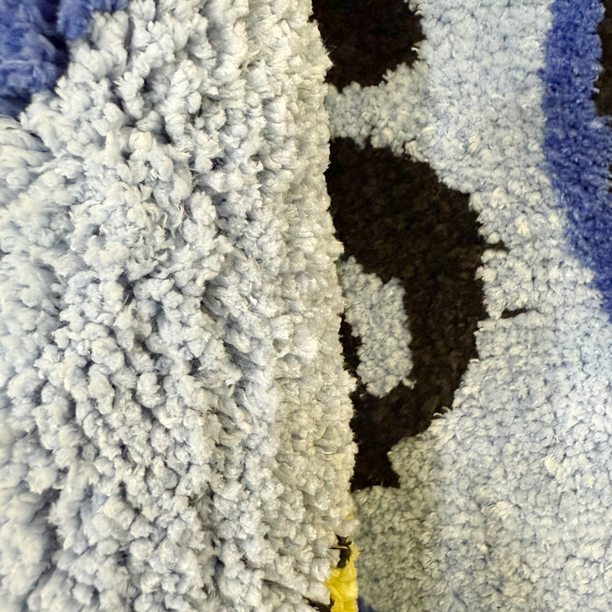 Blue Money Bag Shaped Tufted Rug, Blue Dollar Sign Plush Carpet with Cash Detail, Soft Non-Slip Irregular Floor Mat for Bedroom, Man Cave & Office, Fun Finance Themed Home Decor for Entrepreneurs