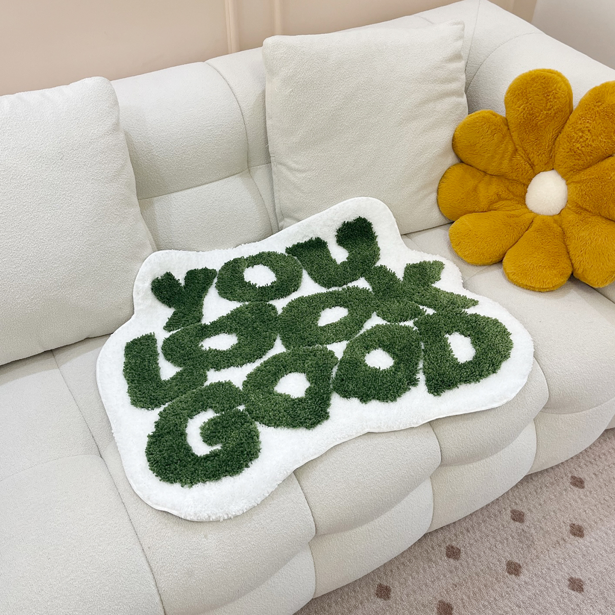 Ins You Look Good Tufted Rug Green Bathoom Small Cool Rugs Plushy Bedside Mat Aesthetic Home Decor Non-slip Absorbent Bath Mat