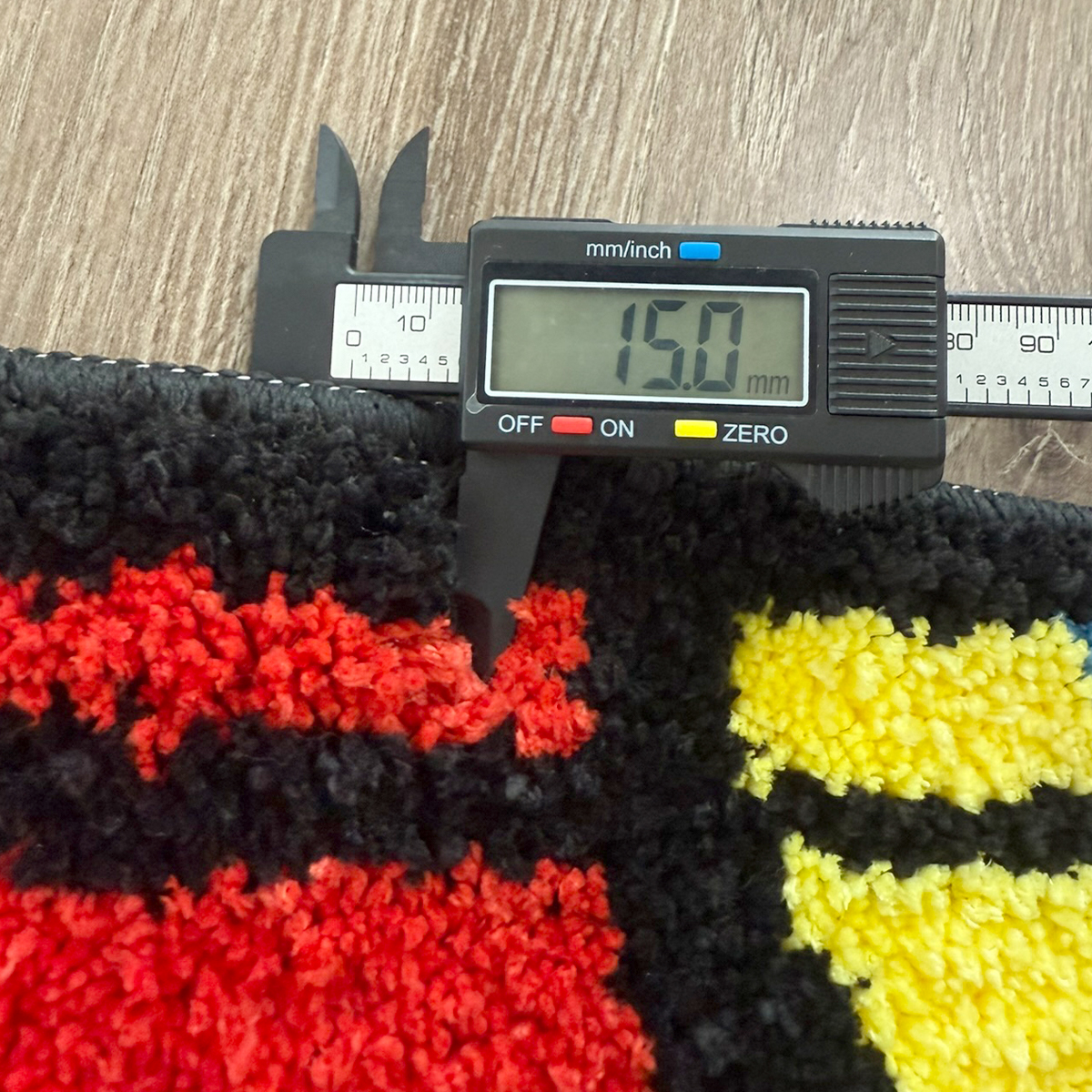 Funky Lightning Lighter Tufted Rug - Soft Anti-Slip Floor Mat, Bold Aesthetic Decor for Modern Bedroom & Living Room.