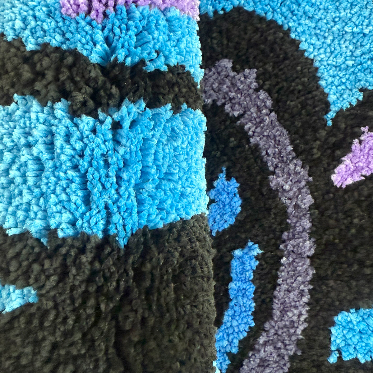 Cartoon Sports Car Tufted Rug, Vibrant Orange & Yellow Gradient Plush Floor Mat, Anti-Slip Irregular Shaped Carpet for Car Enthusiasts, Gaming Room & Bedroom Decor