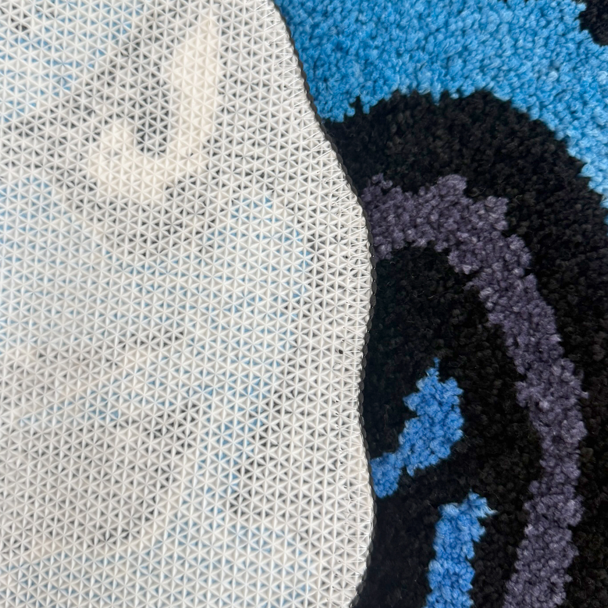 Cartoon Sports Car Tufted Rug, Vibrant Orange & Yellow Gradient Plush Floor Mat, Anti-Slip Irregular Shaped Carpet for Car Enthusiasts, Gaming Room & Bedroom Decor