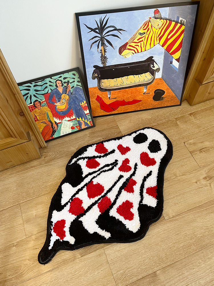 Handmade Tufted Heart Ghost Rug Cute Ghost Rug Halloween Cloakroom Hanging Rug Black White Soft Fluffy Carpets Non-slip Bathmat