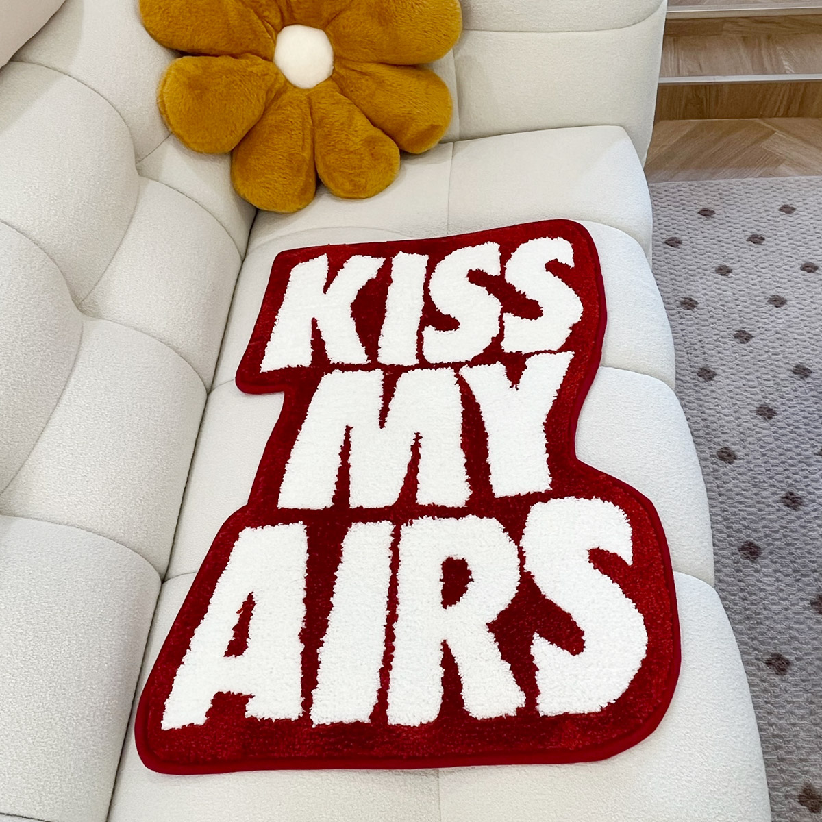 Kiss my airs rug