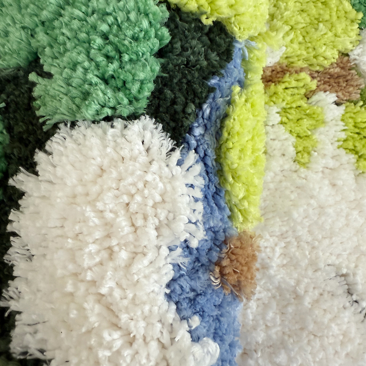 European Earth Moss 3D Flocking Rug Round Bedside Rug INS Entrance Anti-Slip Water-Absorbent Floor Mat for Bedroom & Home Decor