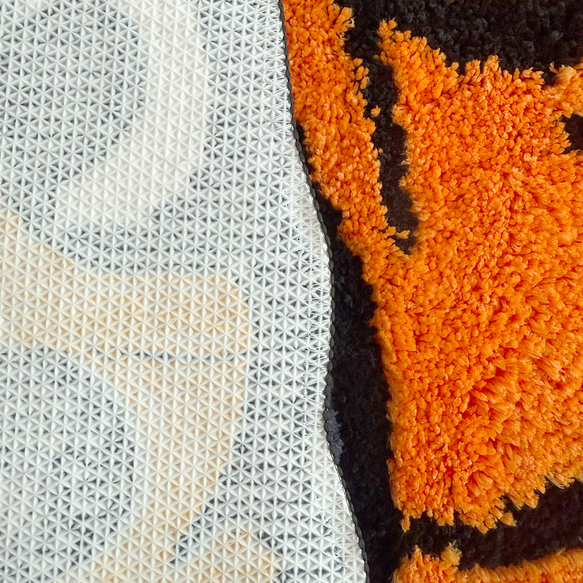 Cartoon Sports Car Tufted Rug, Vibrant Orange & Yellow Gradient Plush Floor Mat, Anti-Slip Irregular Shaped Carpet for Car Enthusiasts, Gaming Room & Bedroom Decor