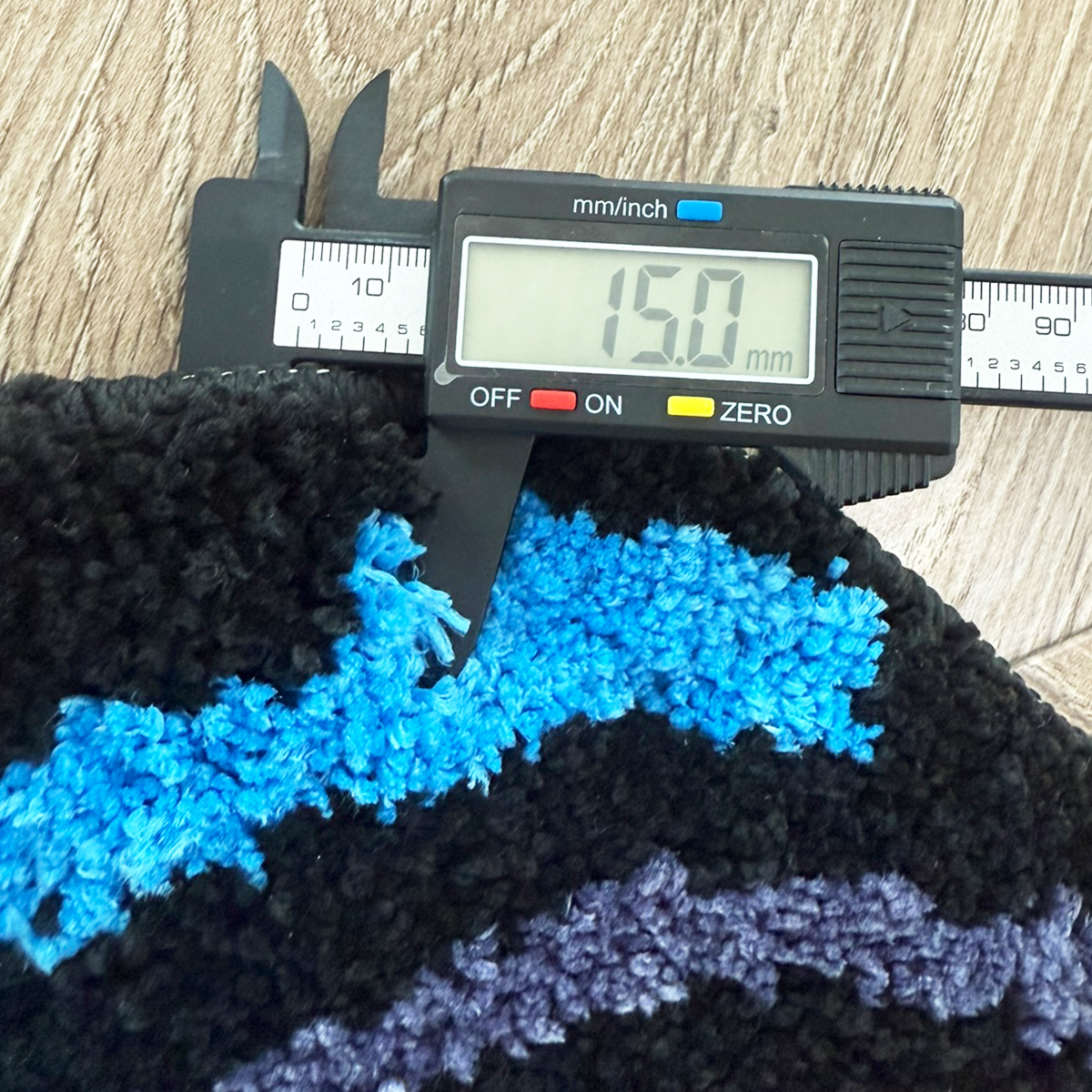 Cartoon Sports Car Tufted Rug, Vibrant Orange & Yellow Gradient Plush Floor Mat, Anti-Slip Irregular Shaped Carpet for Car Enthusiasts, Gaming Room & Bedroom Decor