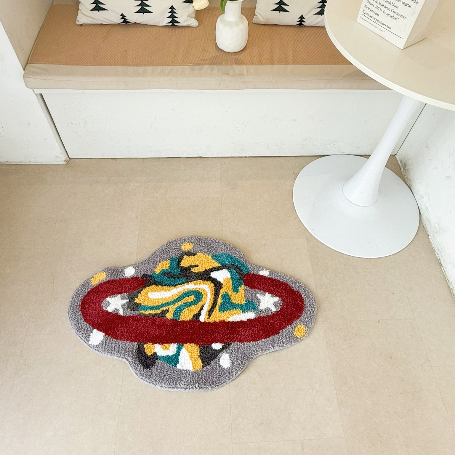 Vibrant Space Planet Shape Rug - Fluffy Starry Sky Floor Mat for Kids Bedroom Living Room, Creative Celestial Home Decor Carpet, Anti-Slip Door Mat 