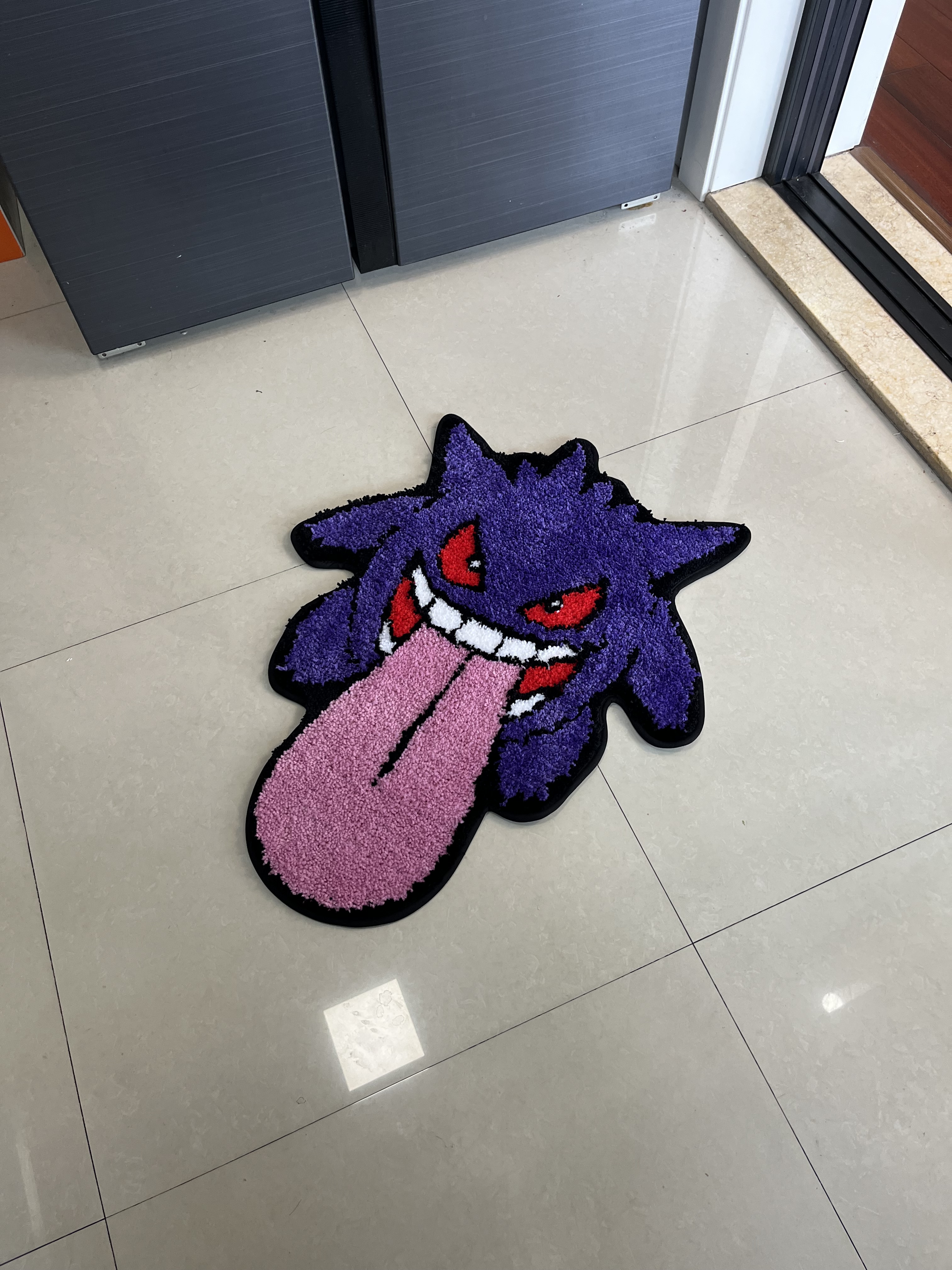 Gengar with tongue