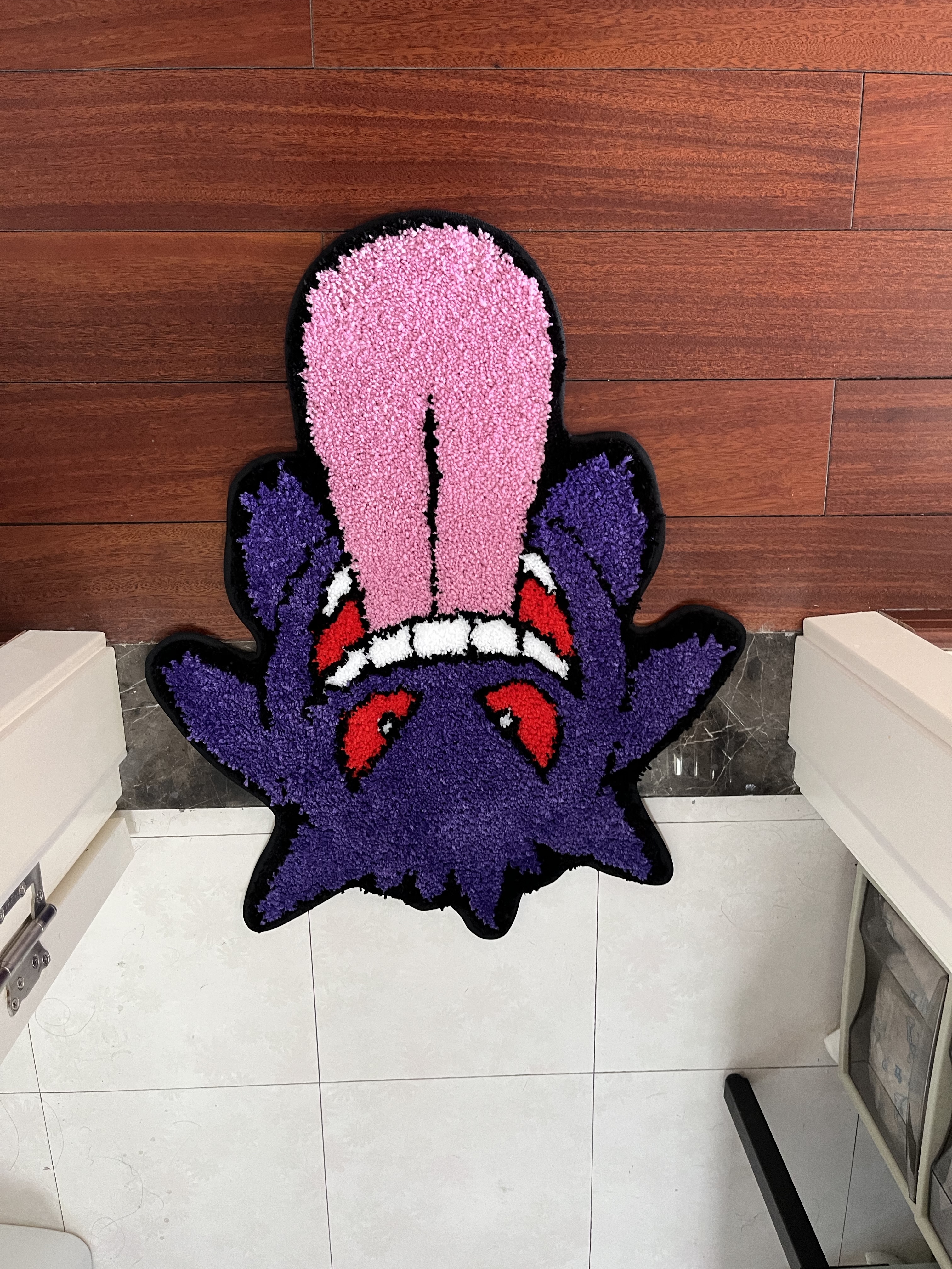 Gengar with tongue