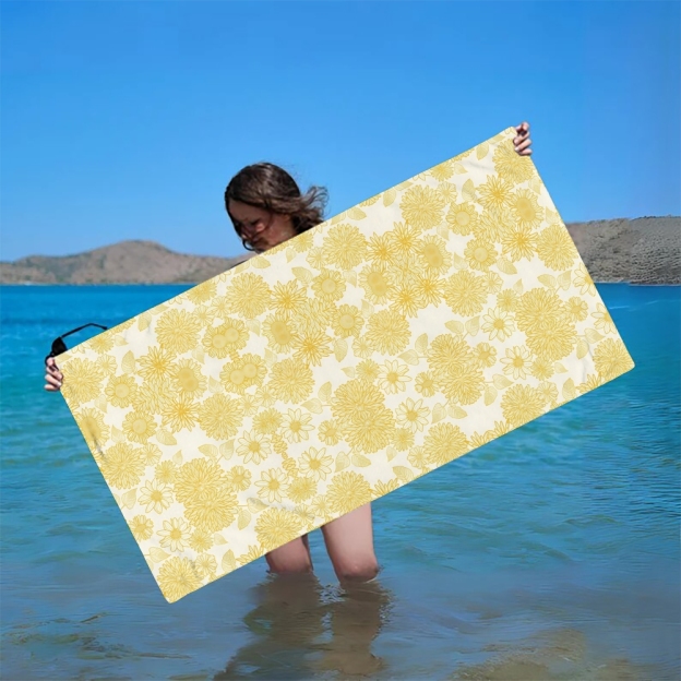 Large Floral Print Beach Towel with Bloom Motif