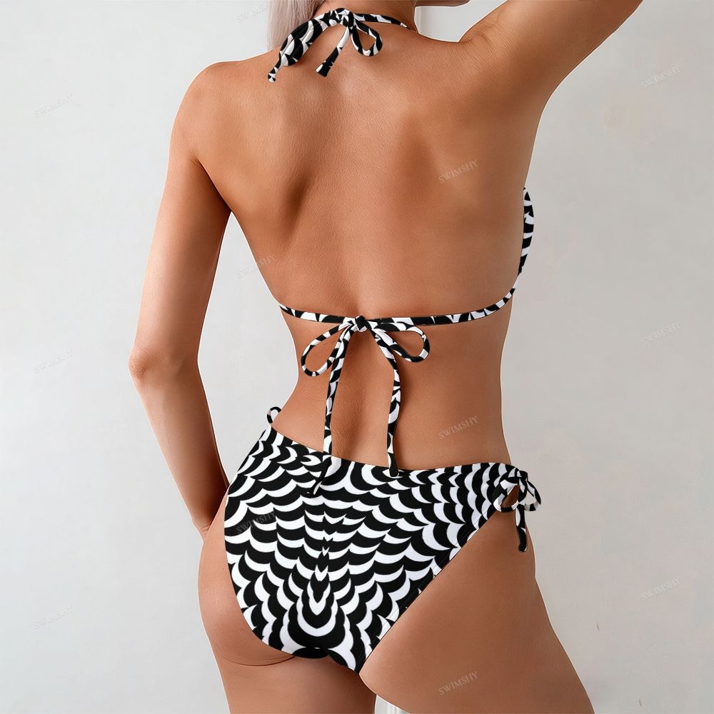 Women's Black And White Optical Swirl Print Swimsuit